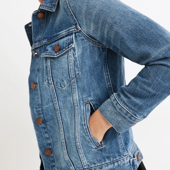 Madewell: The Jean Jacket in Pinter Wash - Picture 1 of 6
